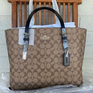 SOLD SOLDSOLD!Coach Signature Mollie Tote Canvas NWT